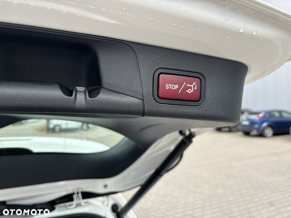 Mercedes-Benz EQB 250+ - 22
