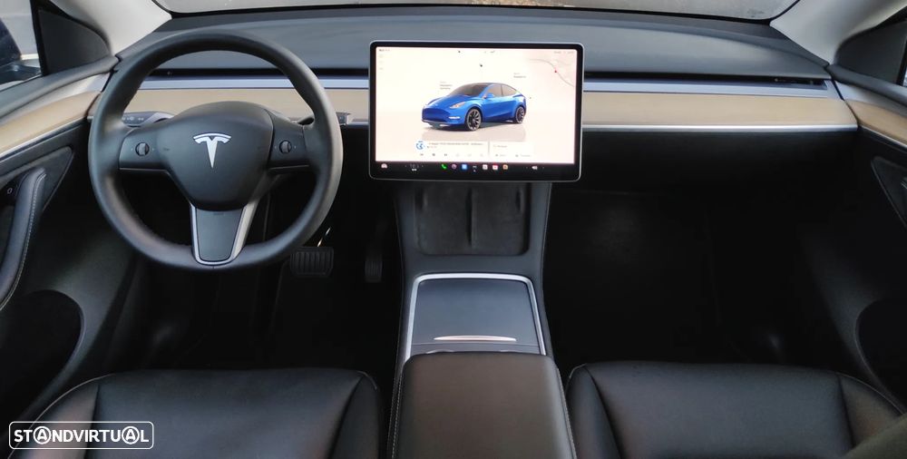 Tesla Model Y Long Range Dual Motor AWD - 14