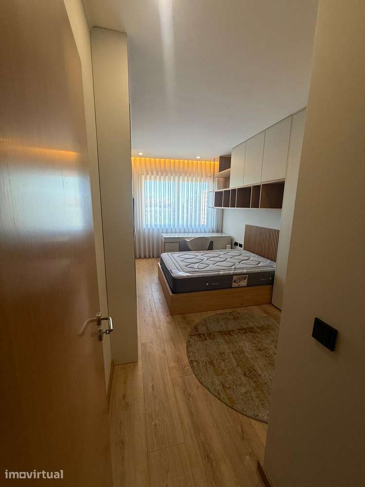 T2 Mobilado em Soares dos Reis – Zona Central CO - Grande imagem: 5/9