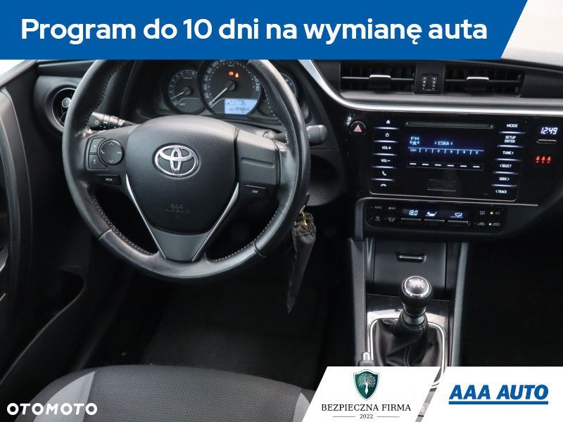 Toyota Auris - 9