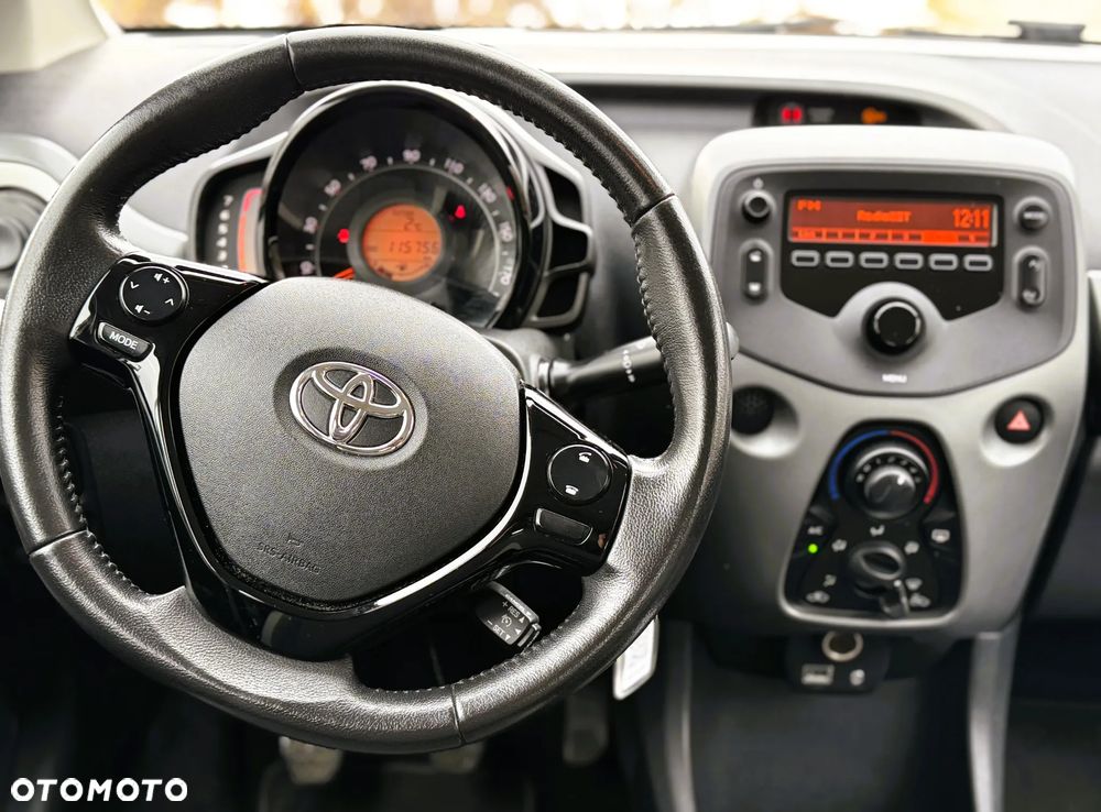 Toyota Aygo 1.0 VVT-i Color Edition - 13
