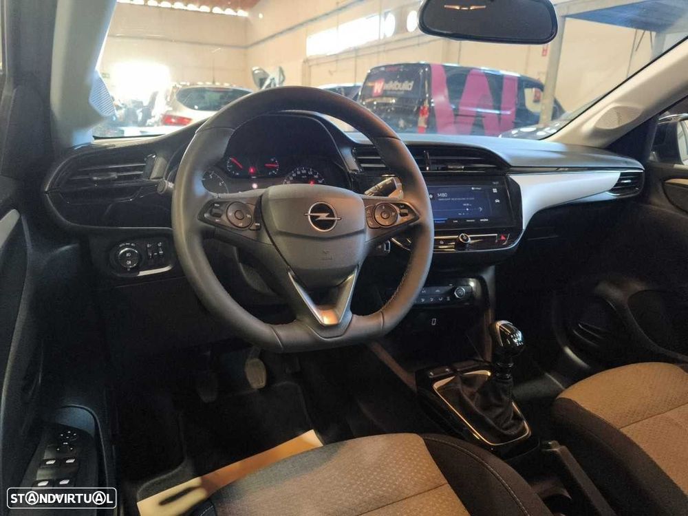Opel Corsa 1.2 - 12