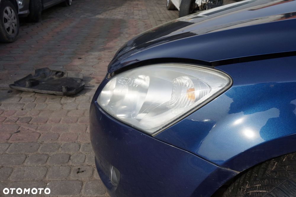 LAMPA PRZEDNIA LEWA CEED I 92101-1H000 KIA 2006-2009 - 2