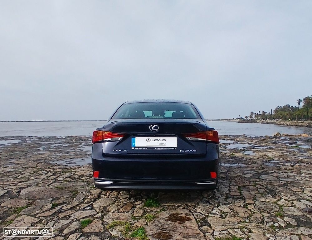 Lexus IS 300H Executive - 4