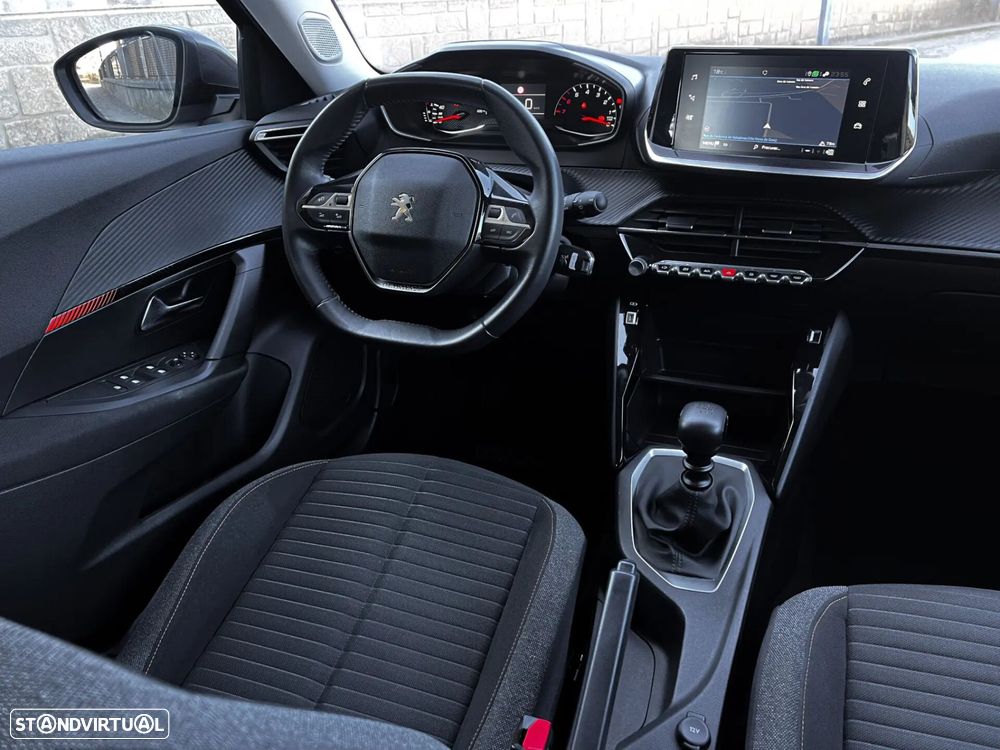 Peugeot 2008 1.2 PureTech Allure - 7