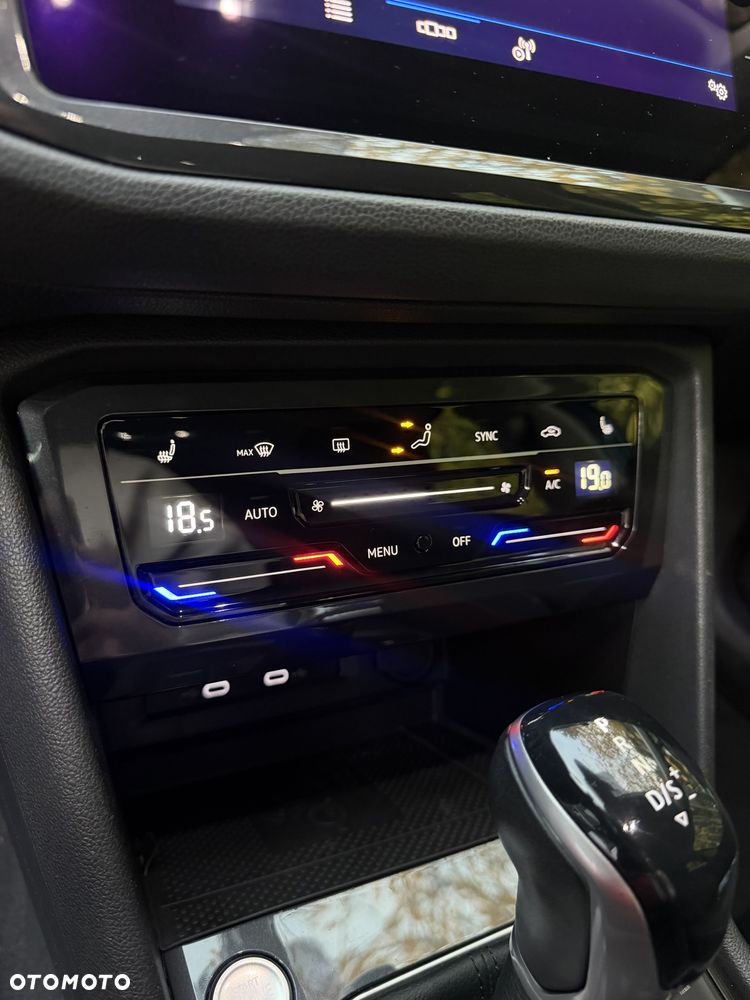 Volkswagen Tiguan 1.5 TSI EVO Elegance DSG - 27