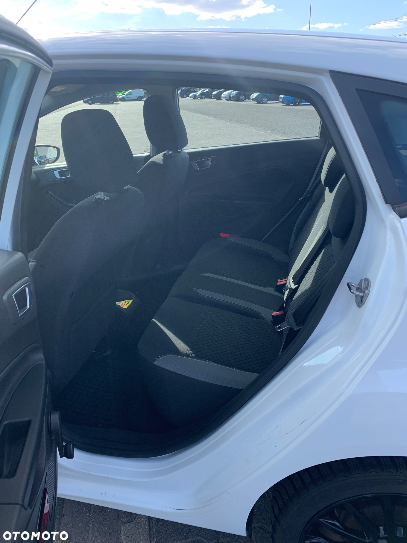 Ford Fiesta 1.25 SYNC Edition - 16