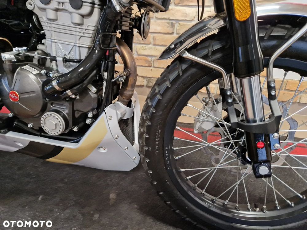 Mondial HPS 125 - 30