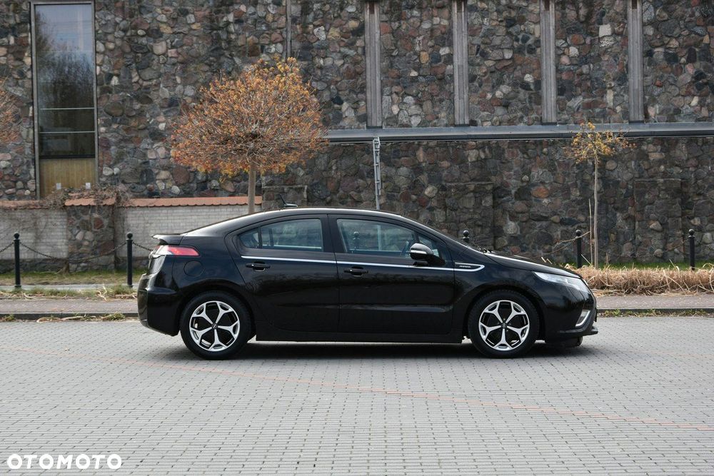 Opel Ampera - 7