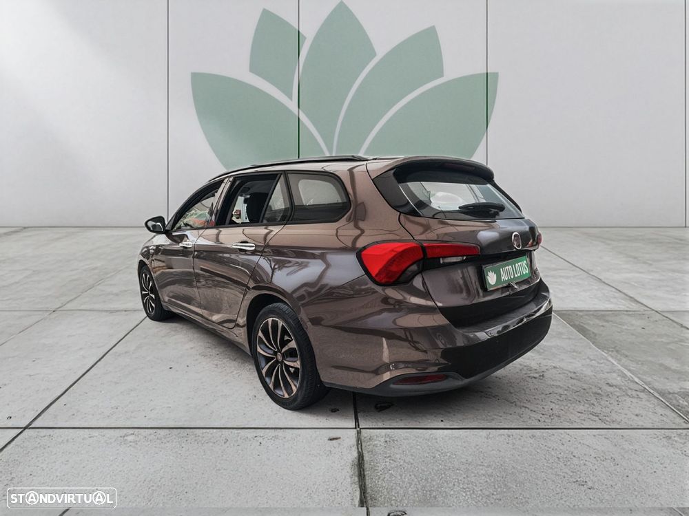 Fiat Tipo Station Wagon 1.6 M-Jet Lounge J17 DCT - 4