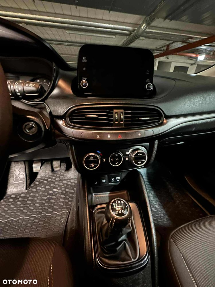 Fiat Tipo 1.4 T-Jet S-Design - 21