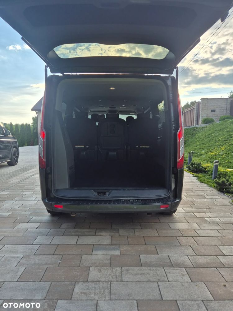 Ford Tourneo Custom - 3