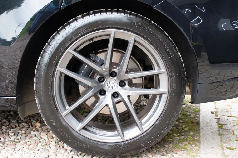 Porsche Macan T - 6
