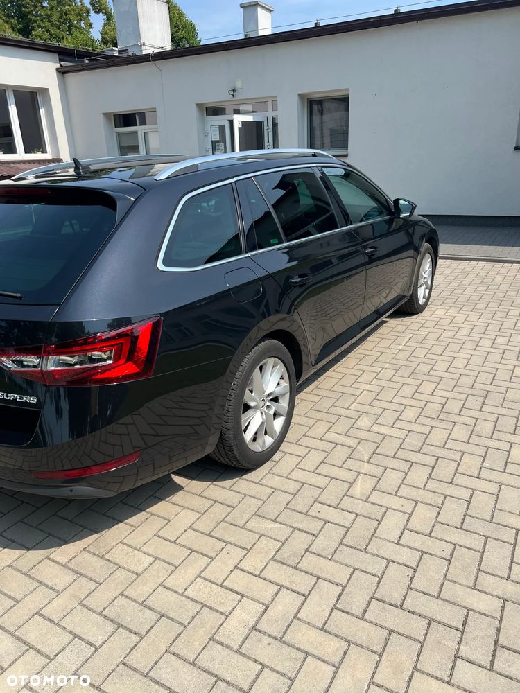 Skoda Superb 2.0 TDI Style DSG - 5