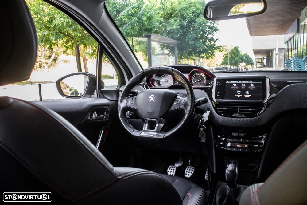 Peugeot 2008 PureTech 110 Stop&Start Allure - 30