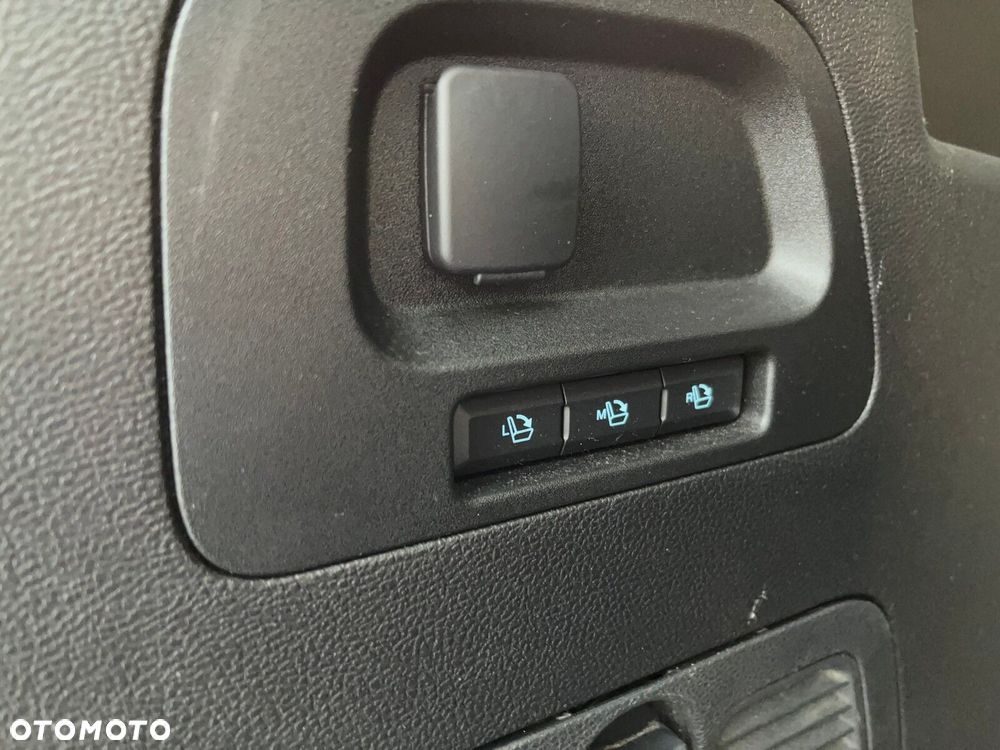 Ford S-Max 2.5 Hybrid Titanium CVT - 19