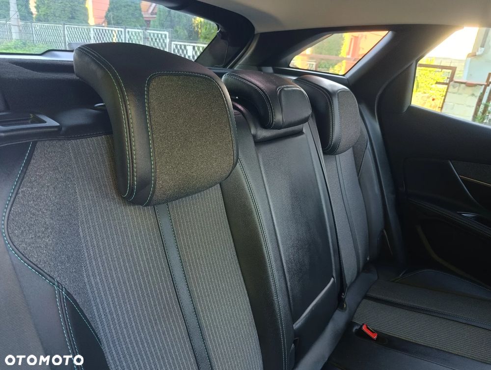 Peugeot 3008 BlueHDi 130 Stop & Start Allure - 19