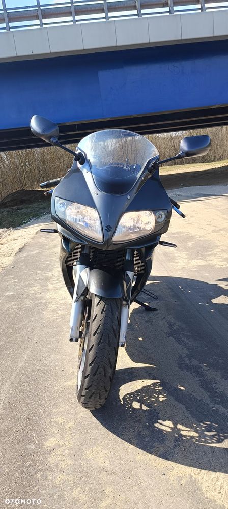 Suzuki SV - 4