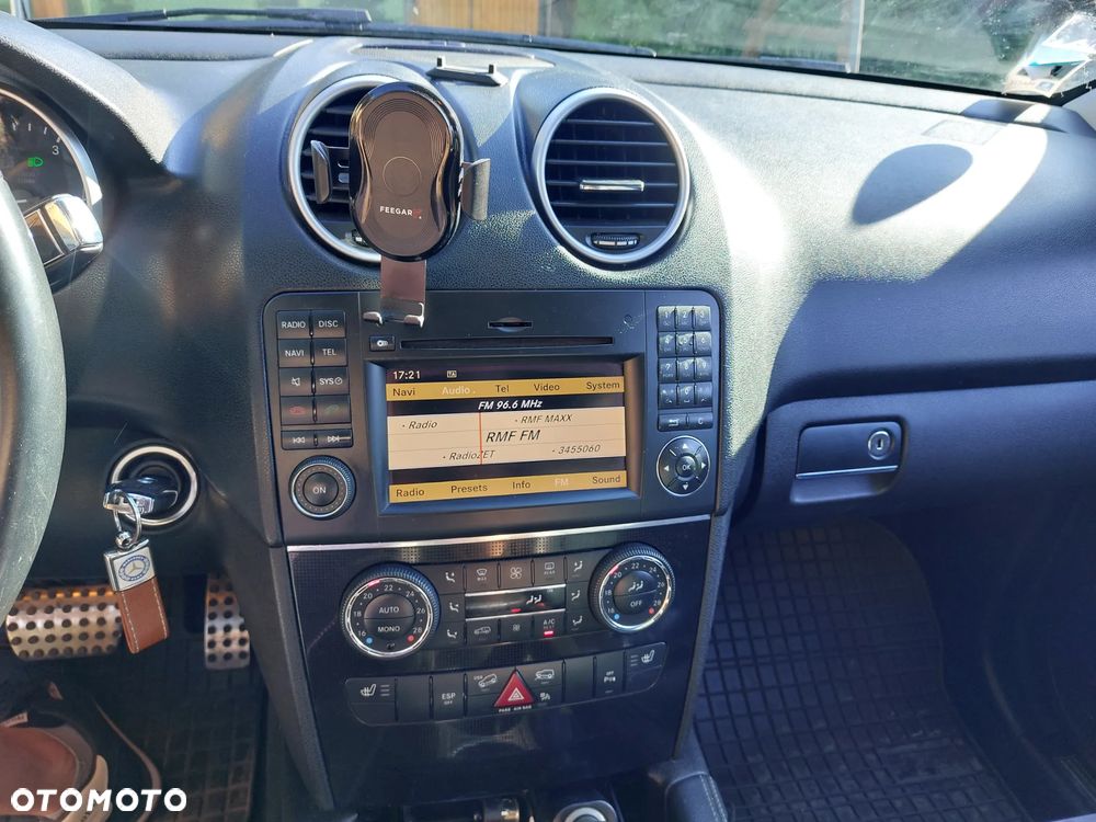 Mercedes-Benz ML 300 CDI 4-Matic - 15
