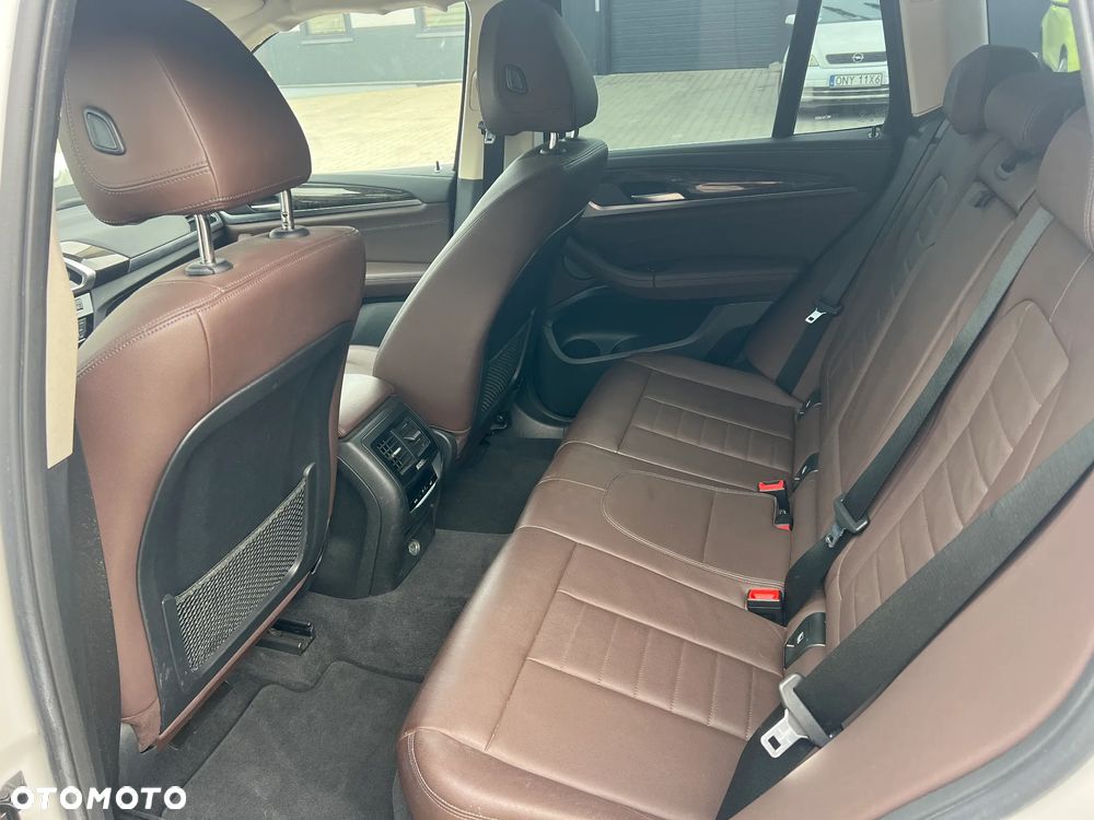 BMW X3 xDrive20d xLine - 10