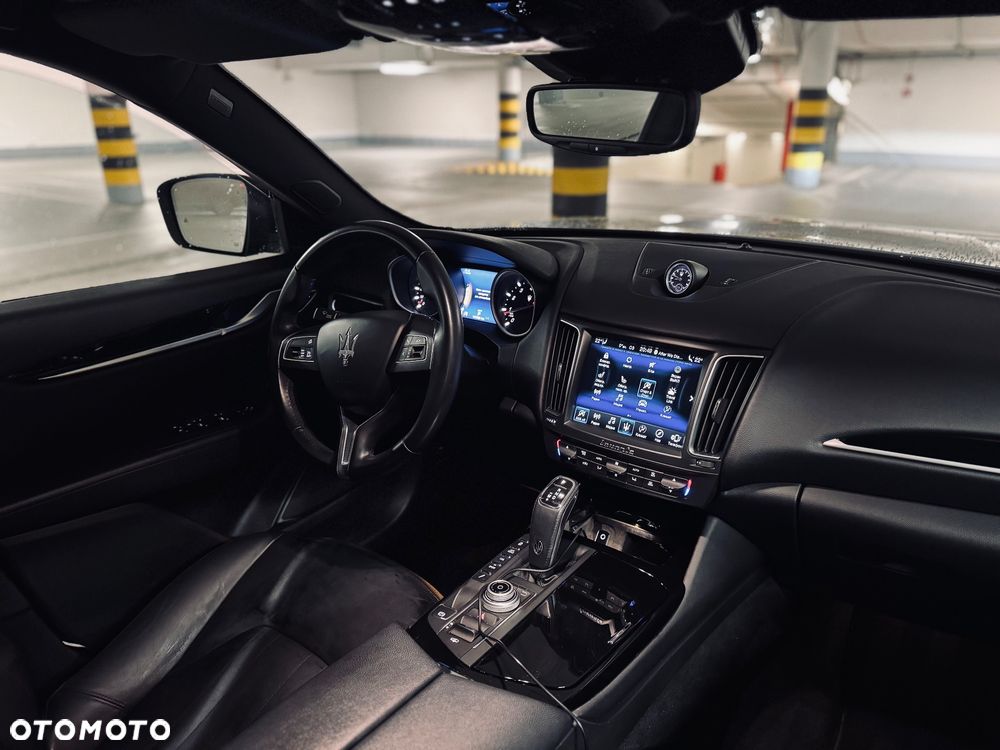 Maserati Levante S Q4 GranLusso - 20