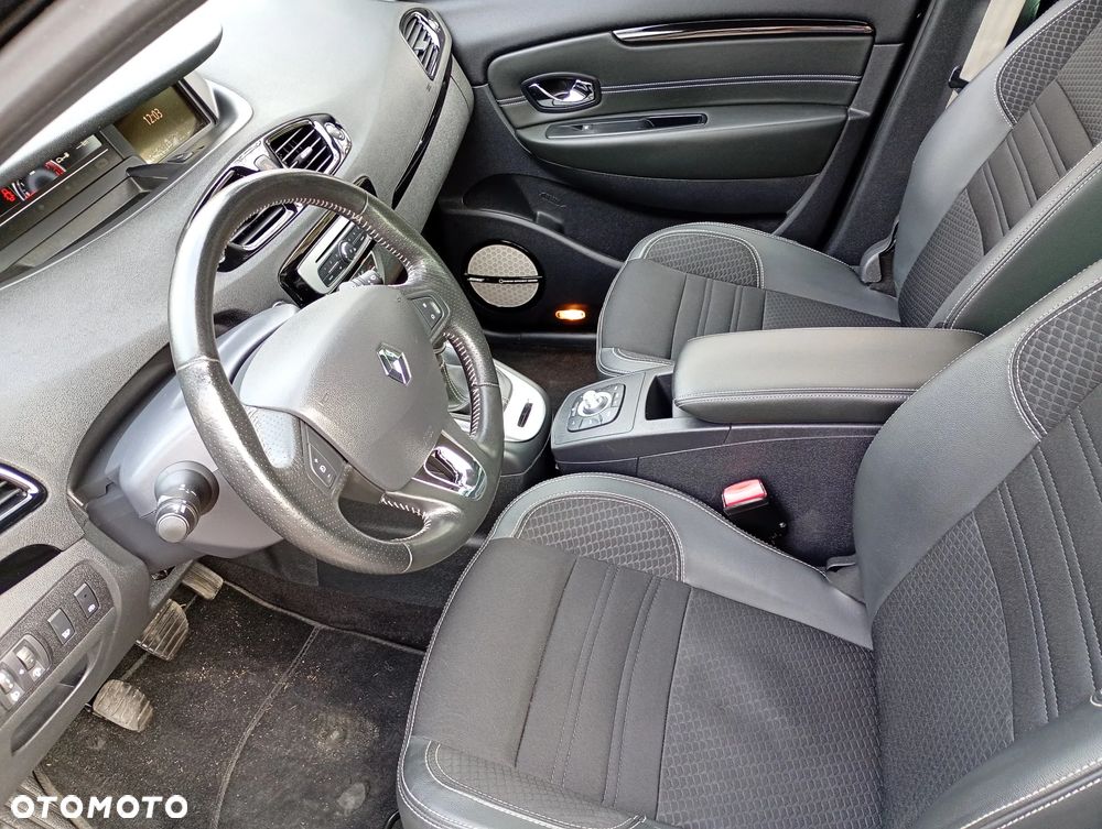 Renault Scenic Energy dCi 110 S&S Bose Edition - 9