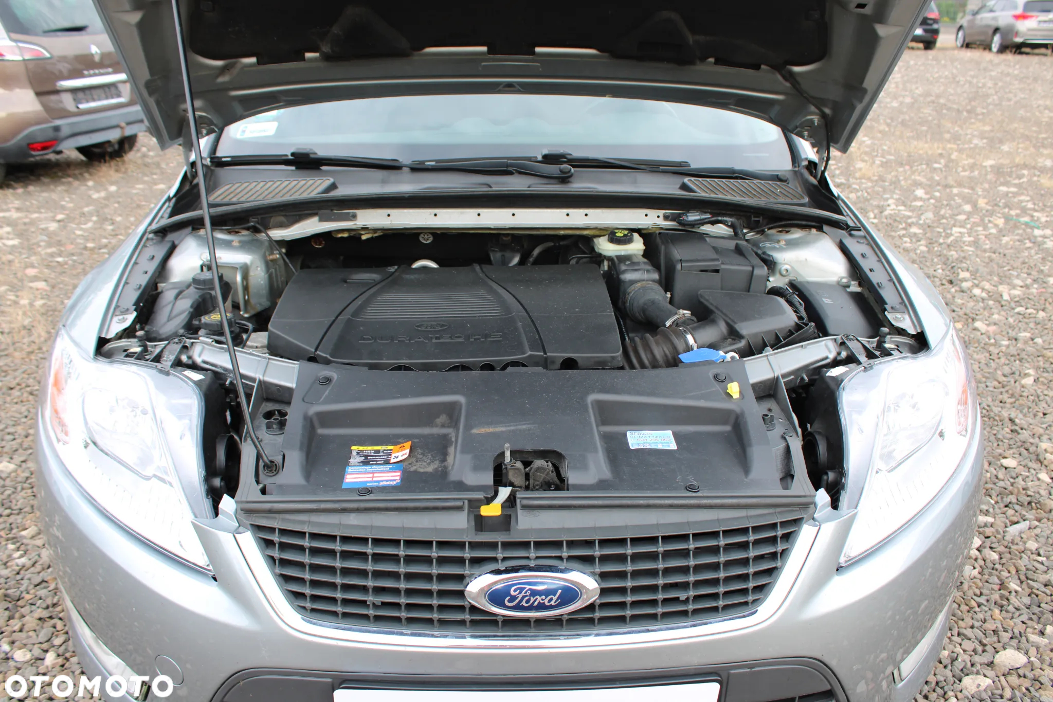 Ford Mondeo 2.0 FF Ghia - 23