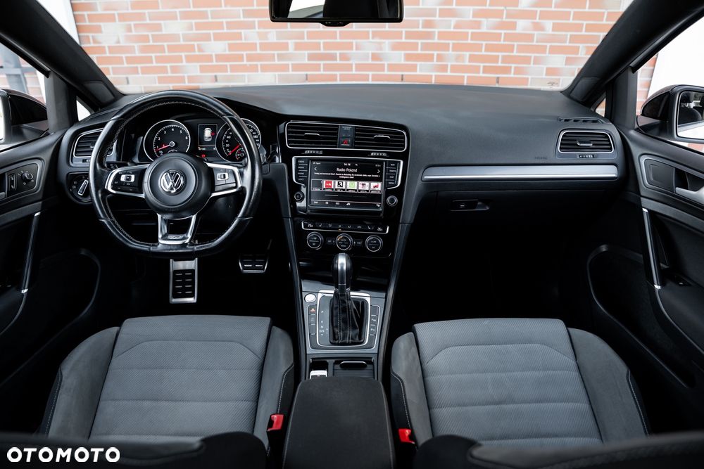 Volkswagen Golf 1.4 TSI BlueMotion Technology DSG Lounge - 26