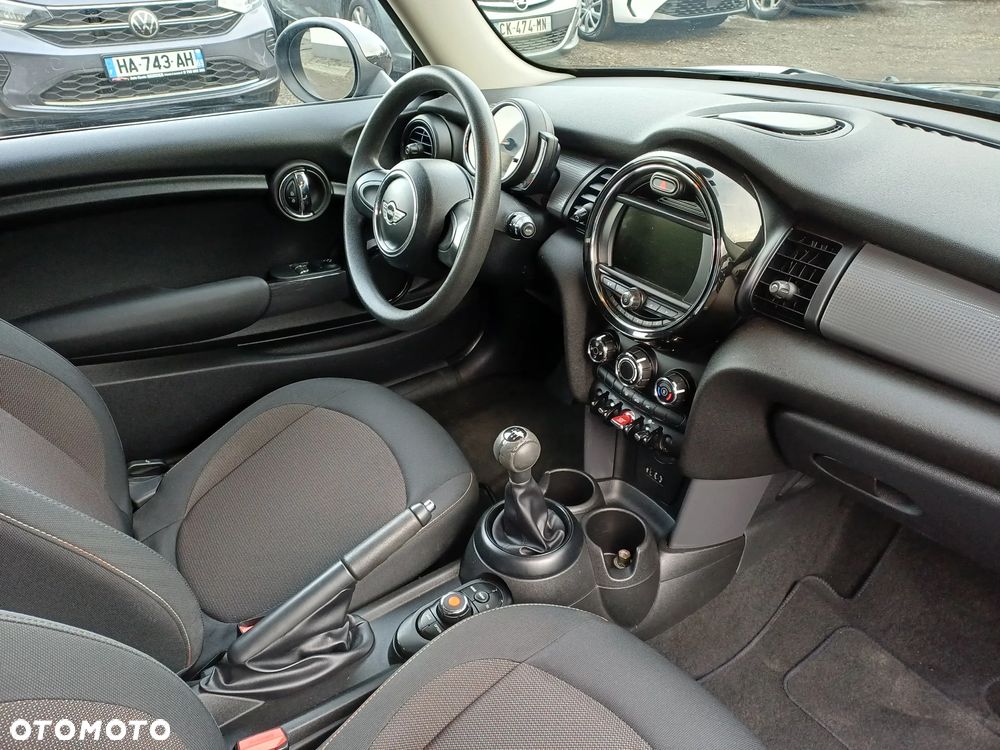 MINI Cooper John Works Trim - 12