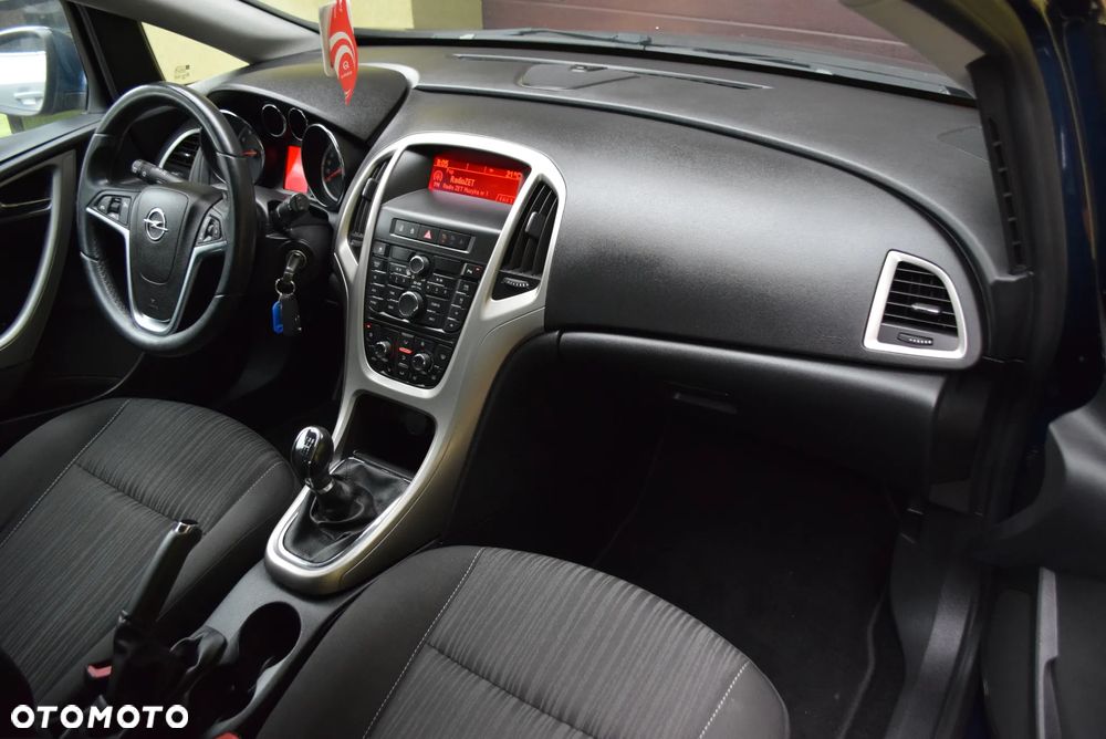 Opel Astra 1.4 Turbo Innovation - 14