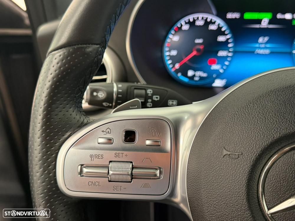 Mercedes-Benz C 300 de AMG Line - 20