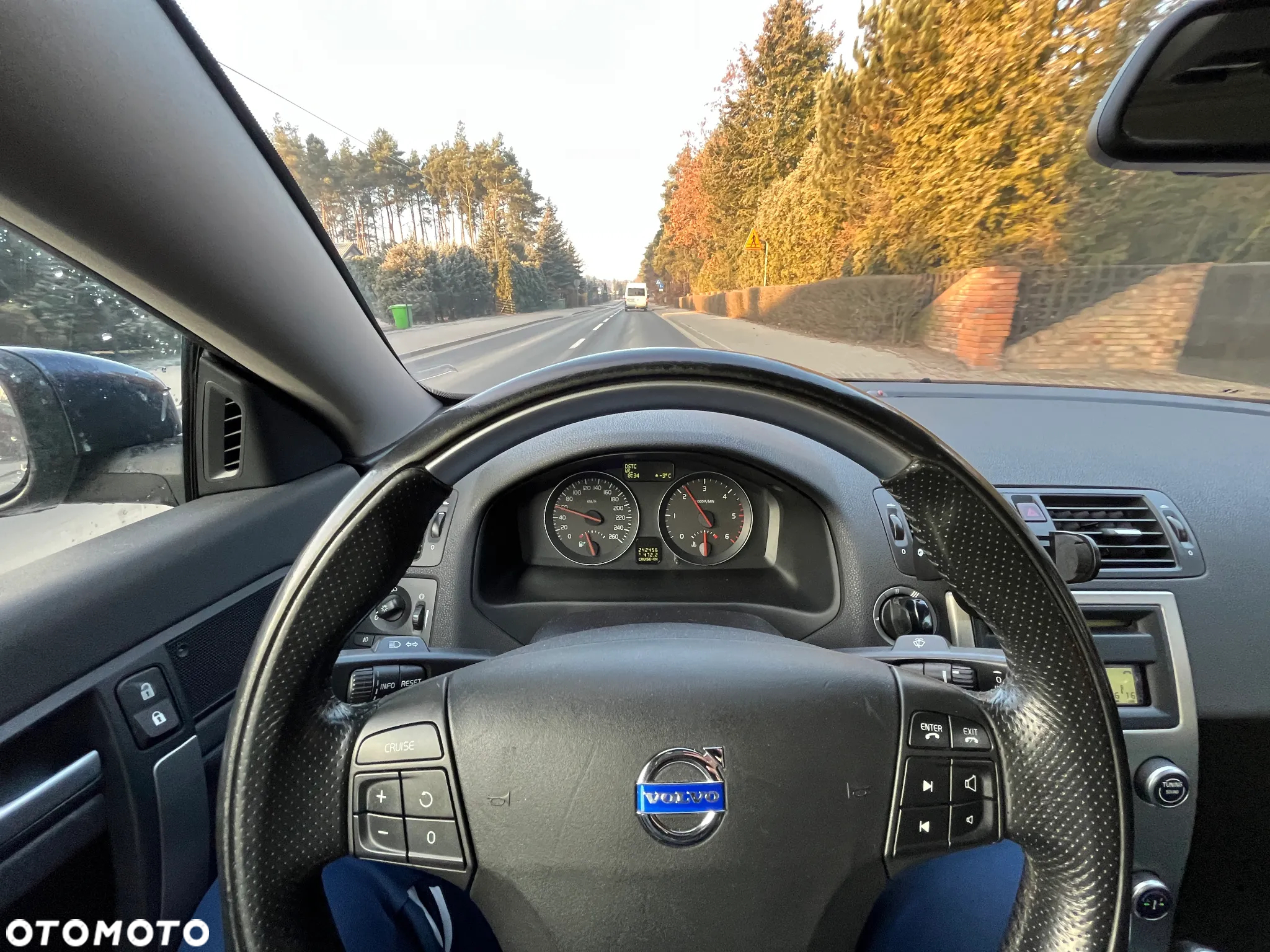 Volvo C70 2.0D Momentum - 23