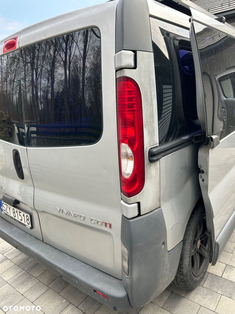 Opel Vivaro - 8