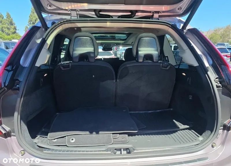 Volvo XC 90 - 13