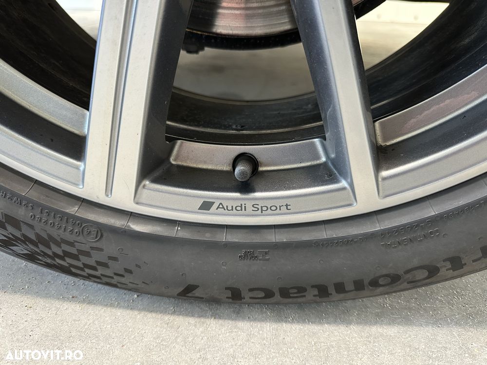 Audi Q5 40 TDI quattro S tronic S line - 23