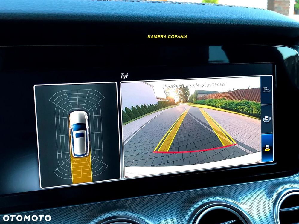 Mercedes-Benz Klasa E 220 d 9G-TRONIC - 25
