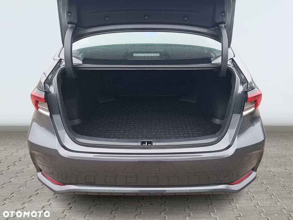 Toyota Corolla - 13