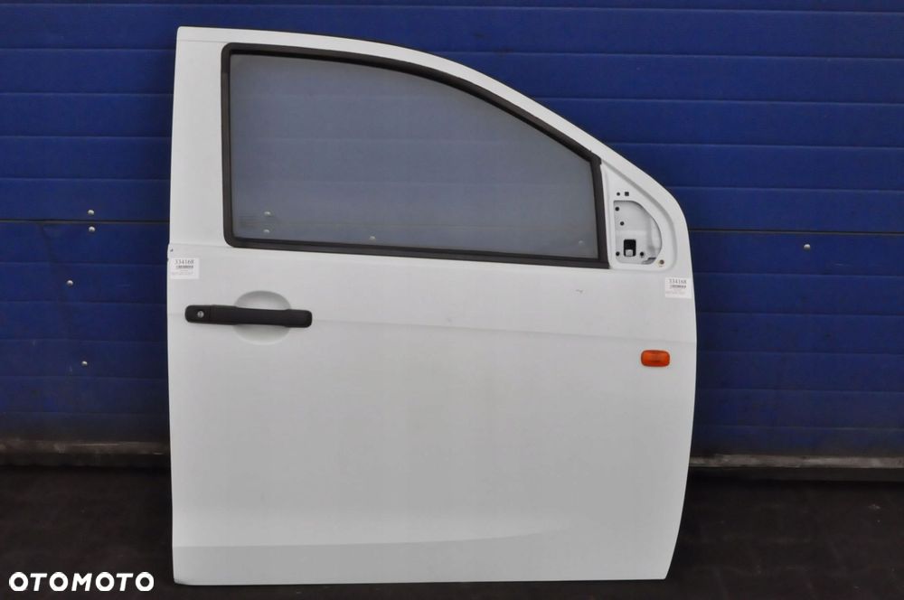 ISUZU D-MAX II DRZWI PRAWY PRZÓD PRZEDNIE - 1