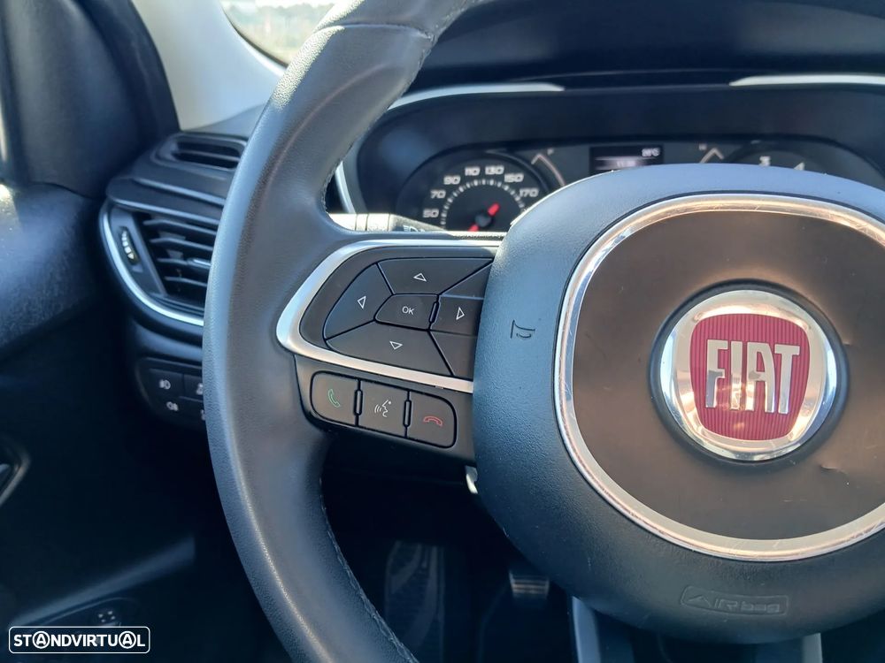 Fiat Tipo Station Wagon 1.3 M-Jet Lounge J17 - 20