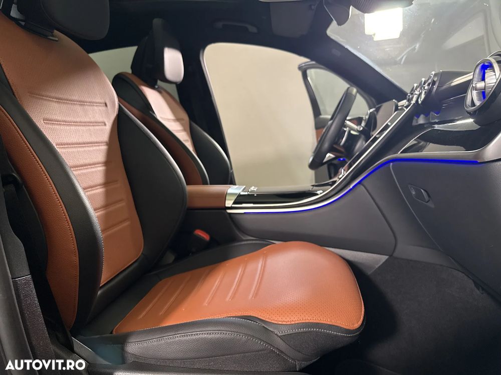 Mercedes-Benz GLC Coupe 300 4MATIC MHEV - 13