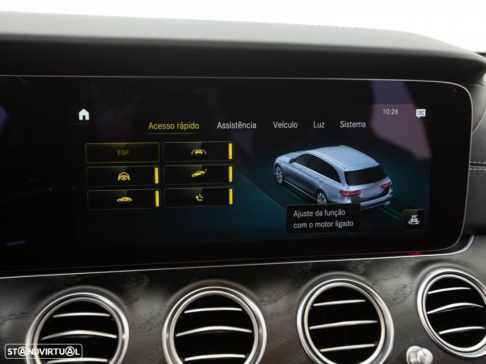 Mercedes-Benz E 300 de 4Matic 9G-TRONIC AMG Line - 35