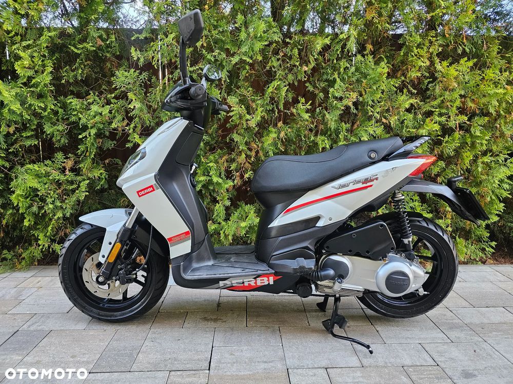 Derbi Variant - 3