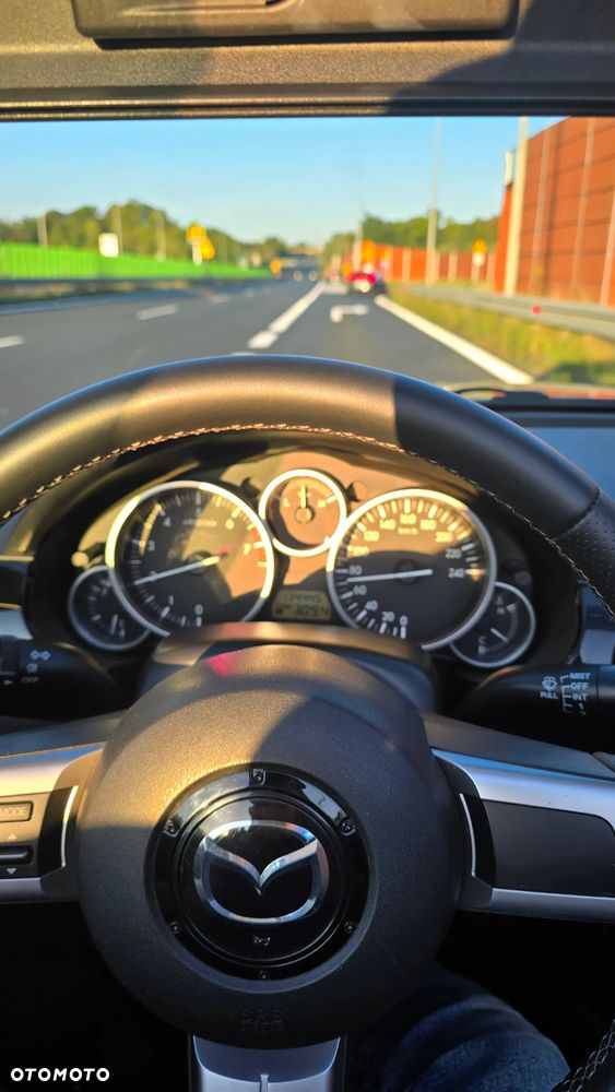 Mazda MX-5 1.8 Energy - 11