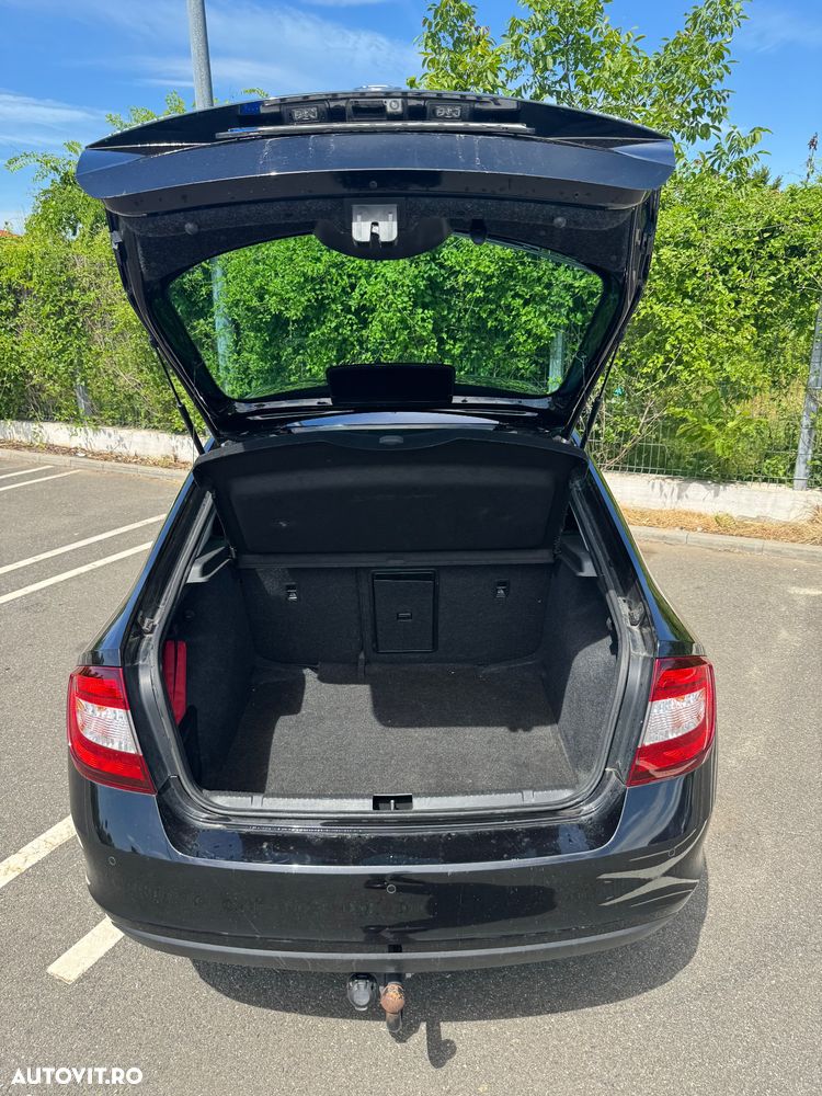 Skoda RAPID 1.4 TSI DSG Style - 6