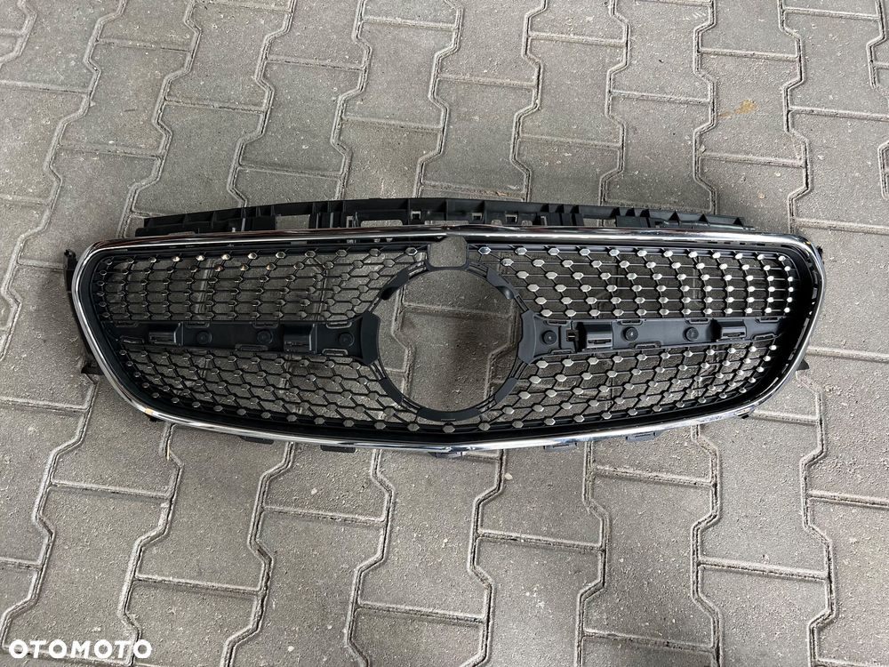 MERCEDES E-KLASA W238 COUPE GRILL ATRAPA - 1
