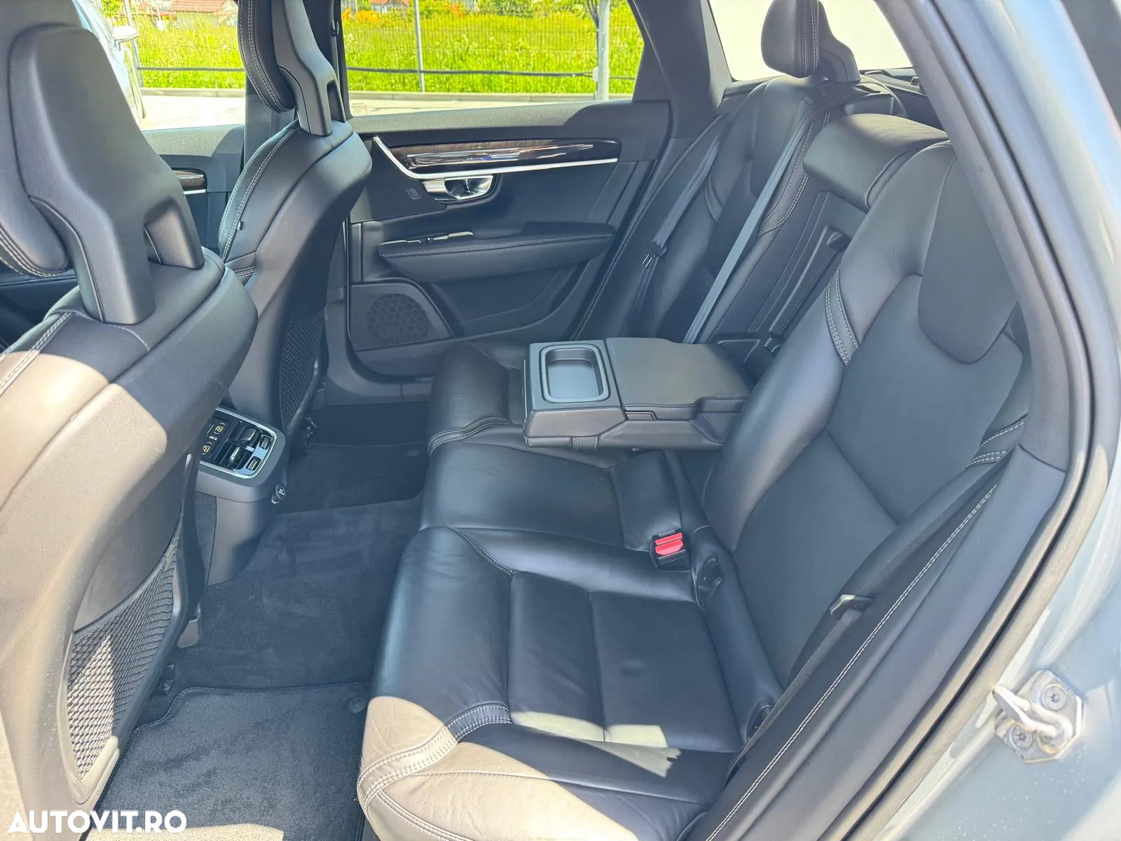 Volvo V90 D5 AWD Inscription - 27