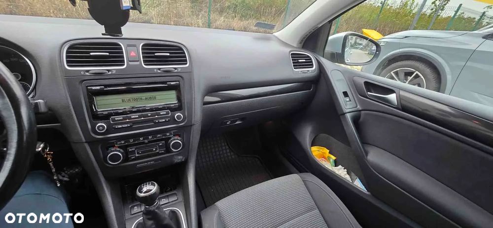 Volkswagen Golf VI 1.6 TDI Comfortline - 15