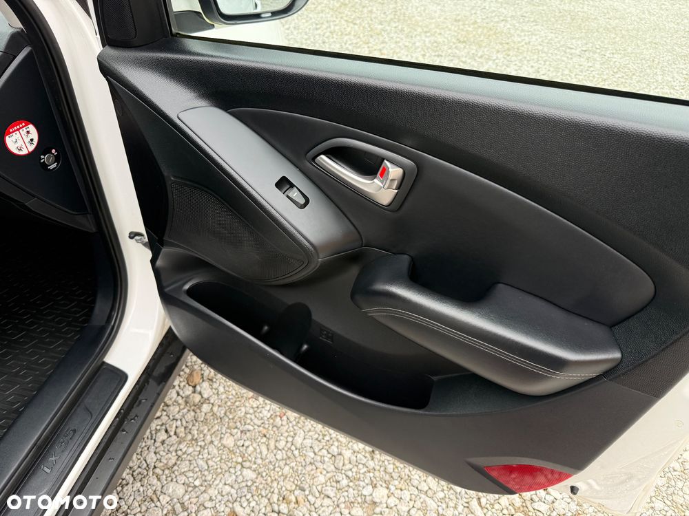 Hyundai ix35 2.0 CRDi 4WD Premium - 29