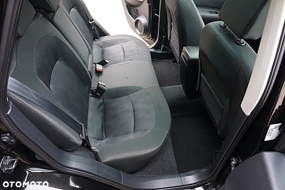 Nissan Qashqai - 24