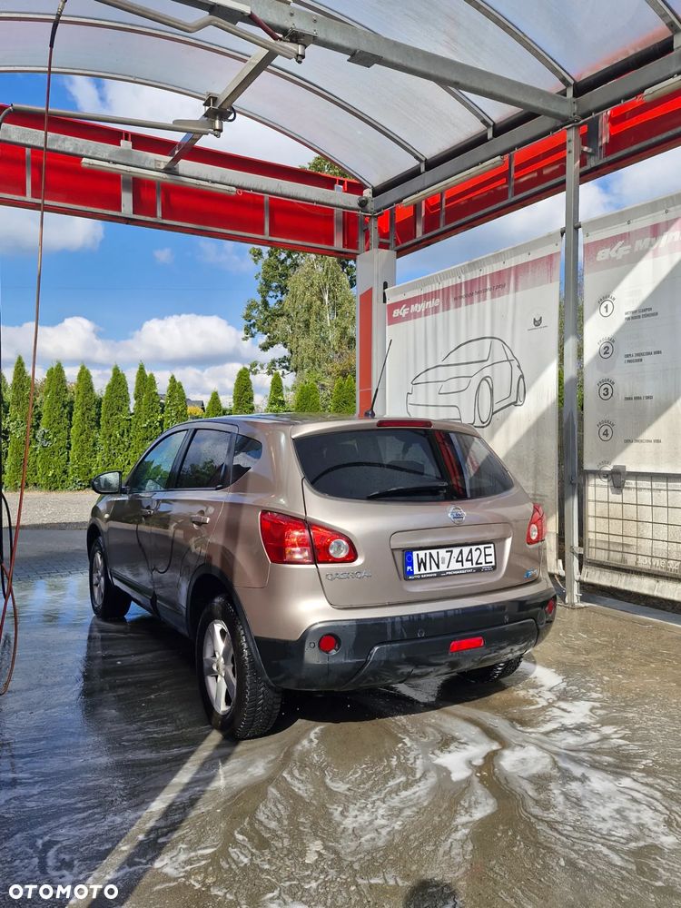 Nissan Qashqai - 4